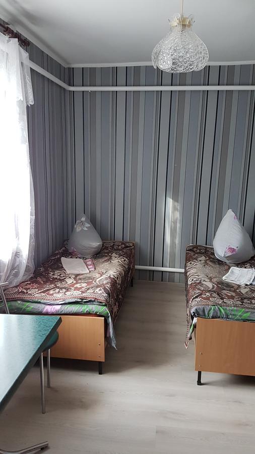 Luhyny Glamour Hotel מראה חיצוני תמונה